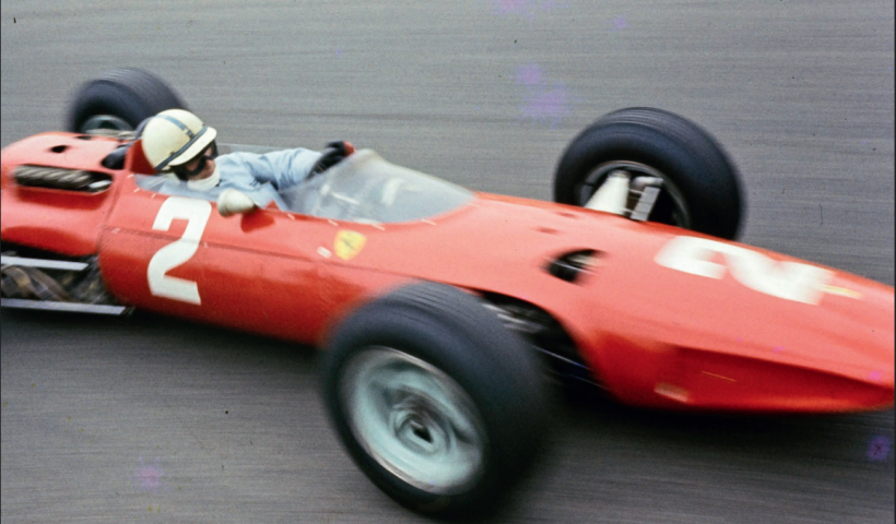 Flat-12 motor oldukça fazla yakıt tüketiyordu, bu nedenle Ferrari 1965 yılında motorun üzerine ek bir yakıt deposu yerleştirdi. Ancak bu değişiklik aracın yol tutuşunu olumsuz etkiledi; John Surtees, Zandvoort'ta yarışı bir tur geride yedinci sırada tamamladı.