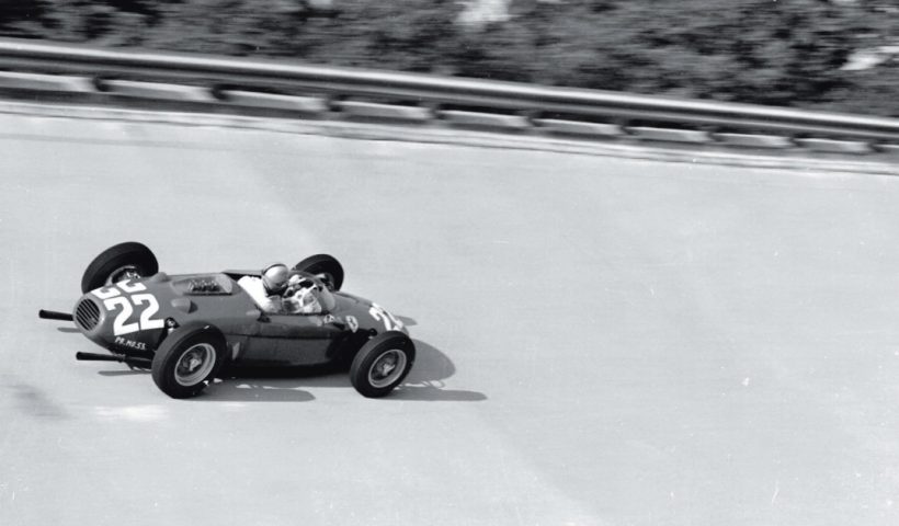 Monza'da bir Ferrari