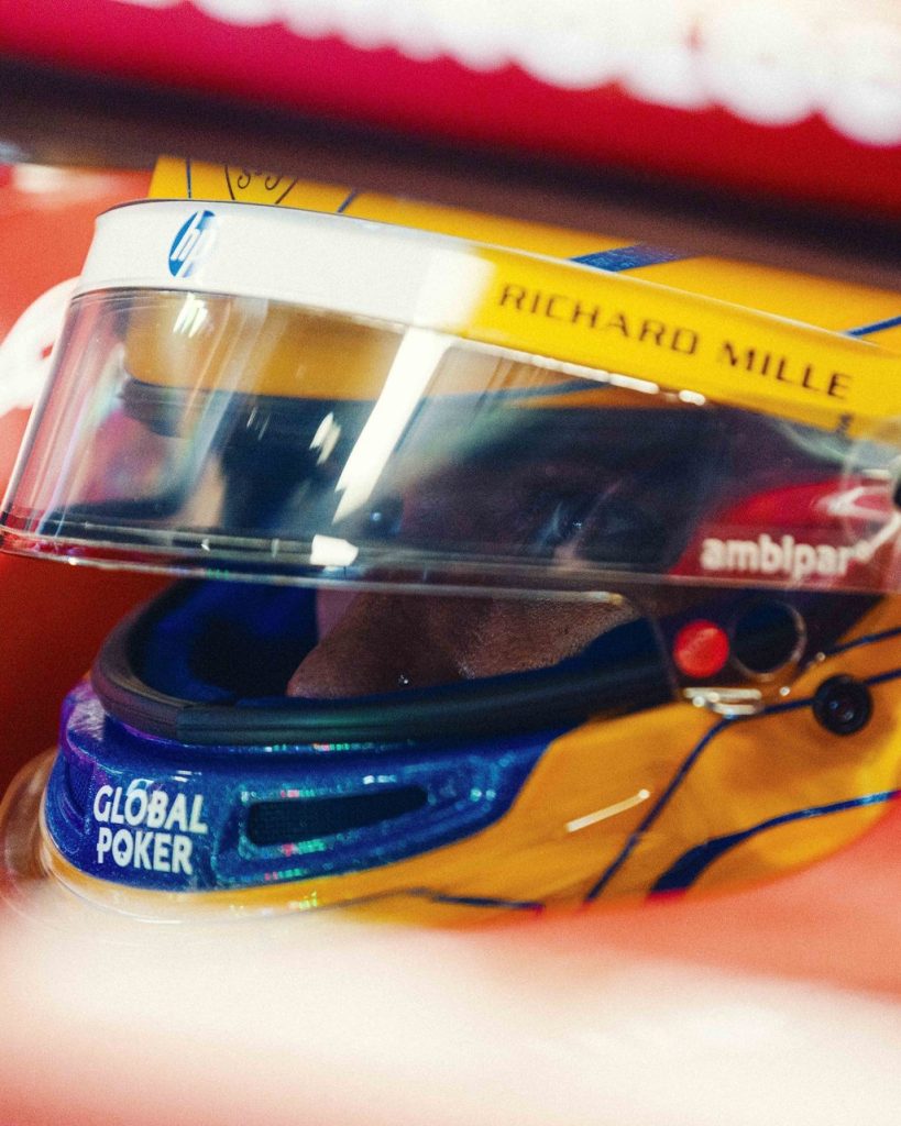 2025 Miami Grand Prix Sprint sıralama turları Ferrari SF25 Lewis Hamilton garajda