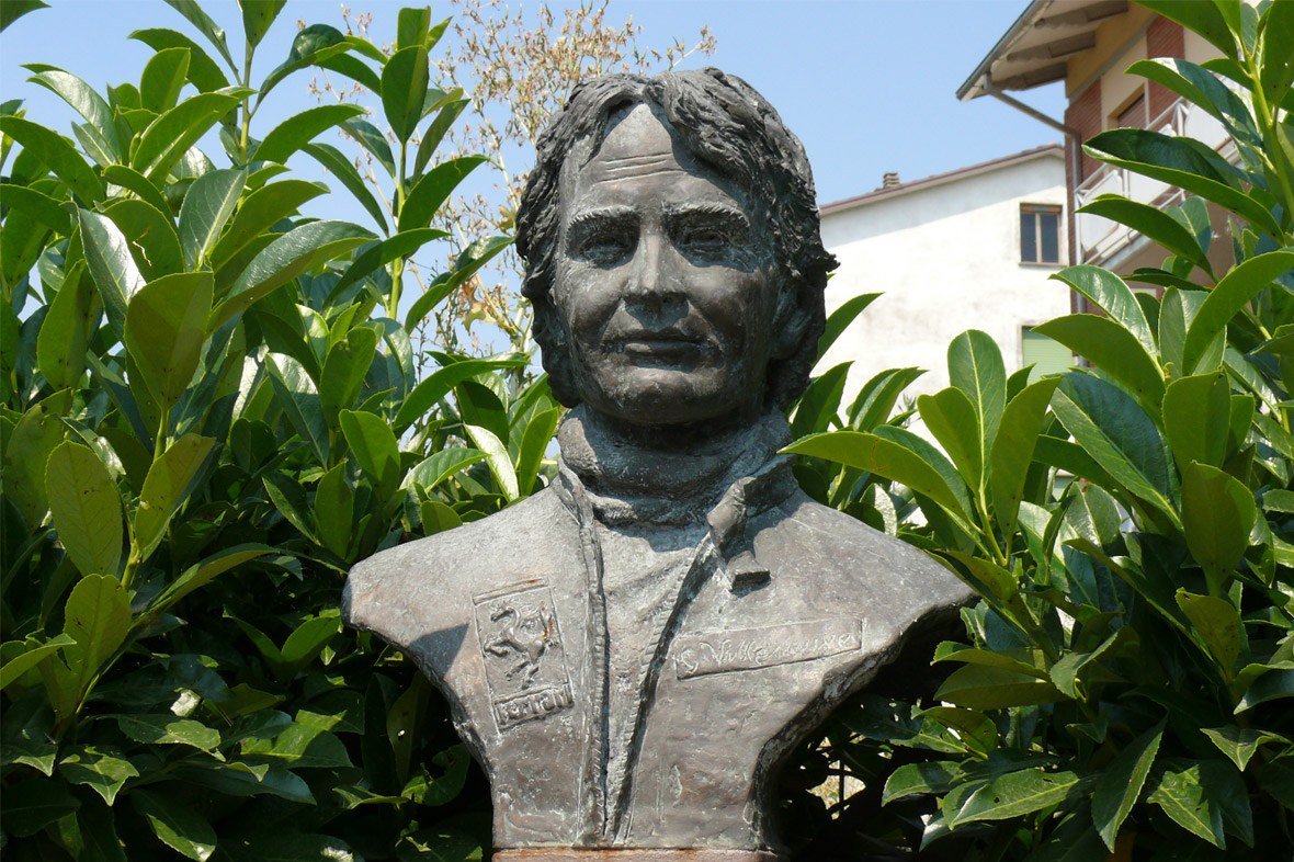 Gilles villeneuve büst