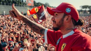Hamilton: “Bu yarış Ferrari ile gerçek bir bağ hissettim”