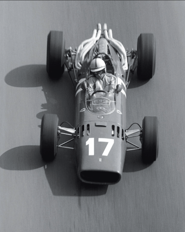 Surtees, 1966 Monaco Grand Prix’sinde 312 ile yarışmaya karşı çıktı ancak sıralamalarda ikinci oldu ve yarışa liderlik etti; ancak aracının diferansiyeli kırılınca yarış dışı kaldı.